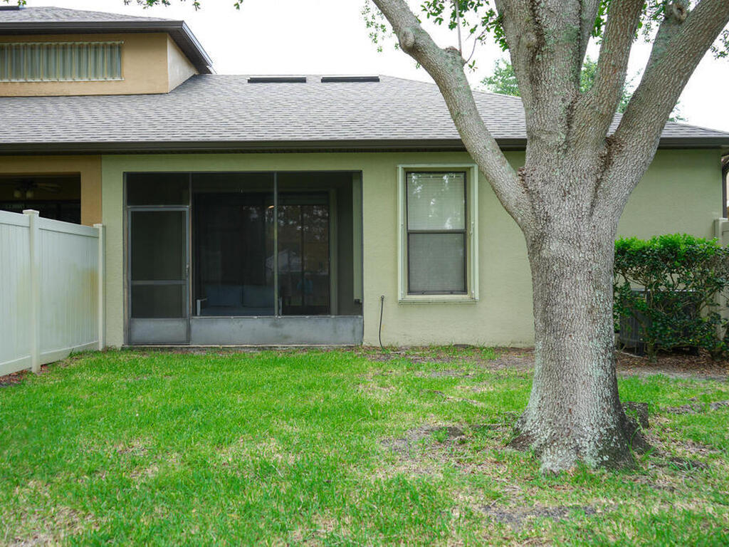 283 Murano Drive, West Melbourne, FL 32904