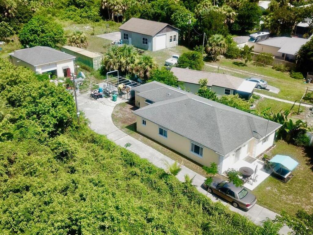 6807 S Indian River Drive, Fort Pierce, FL 34982