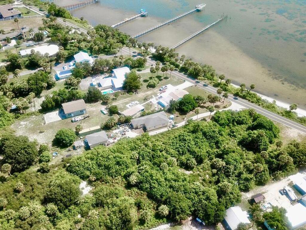 6807 S Indian River Drive, Fort Pierce, FL 34982