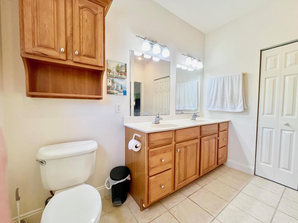 6807 S Indian River Drive, Fort Pierce, FL 34982