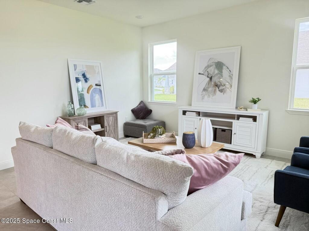 4376 Kelsey Lane, Micco, FL 32976