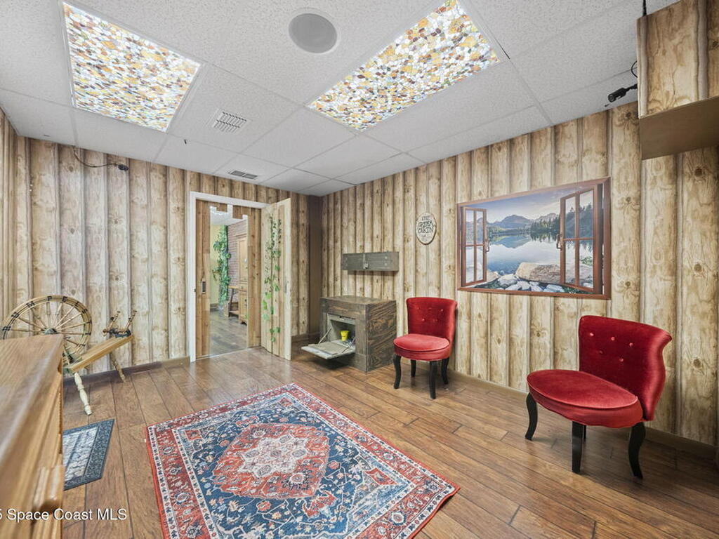 604 E New Haven Avenue, Melbourne, FL 32901