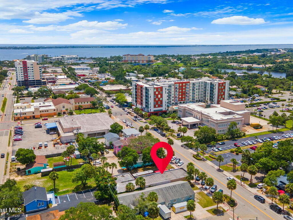 604 E New Haven Avenue, Melbourne, FL 32901