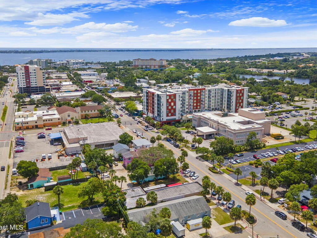 604 E New Haven Avenue, Melbourne, FL 32901