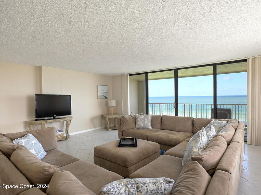 830 N Atlantic Avenue, Cocoa Beach, FL 32931