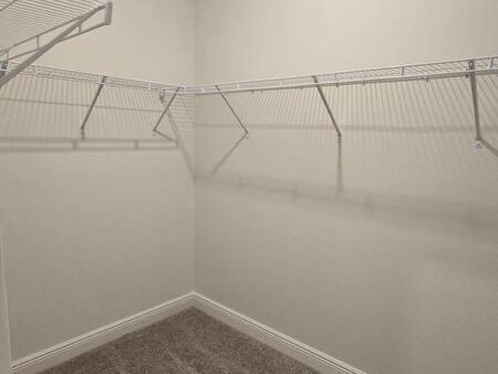 4346 Kelsey Lane, Micco, FL 32976