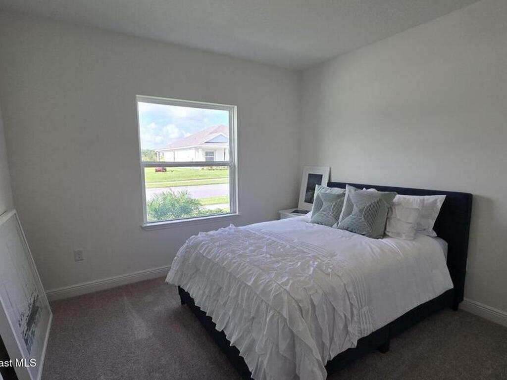 4346 Kelsey Lane, Micco, FL 32976