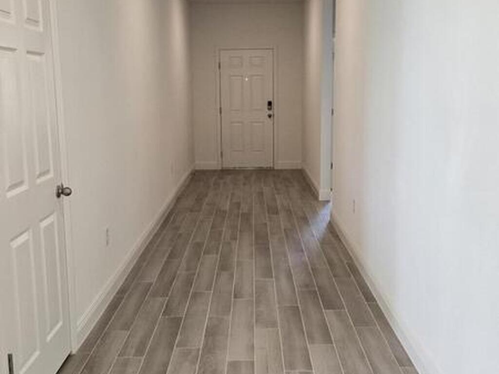 4346 Kelsey Lane, Micco, FL 32976