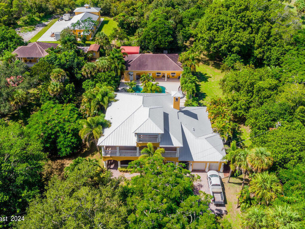 8073 S Indian River S Drive, Fort Pierce, FL 34982