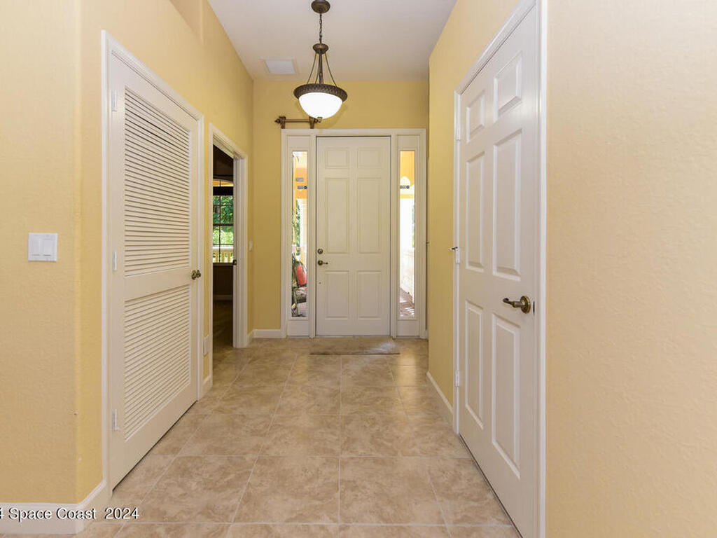 8073 S Indian River S Drive, Fort Pierce, FL 34982