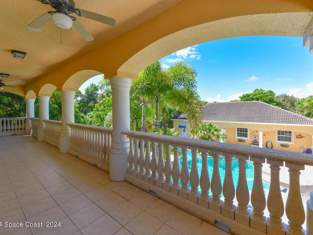 8073 S Indian River S Drive, Fort Pierce, FL 34982