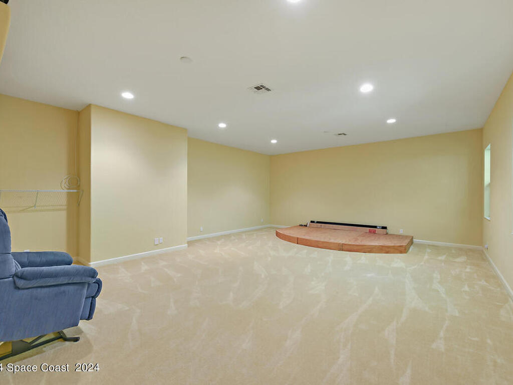 8073 S Indian River S Drive, Fort Pierce, FL 34982