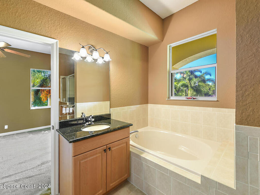 8073 S Indian River S Drive, Fort Pierce, FL 34982