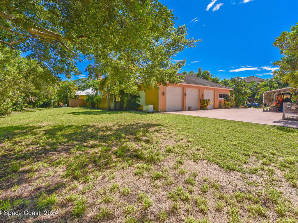 8073 S Indian River S Drive, Fort Pierce, FL 34982