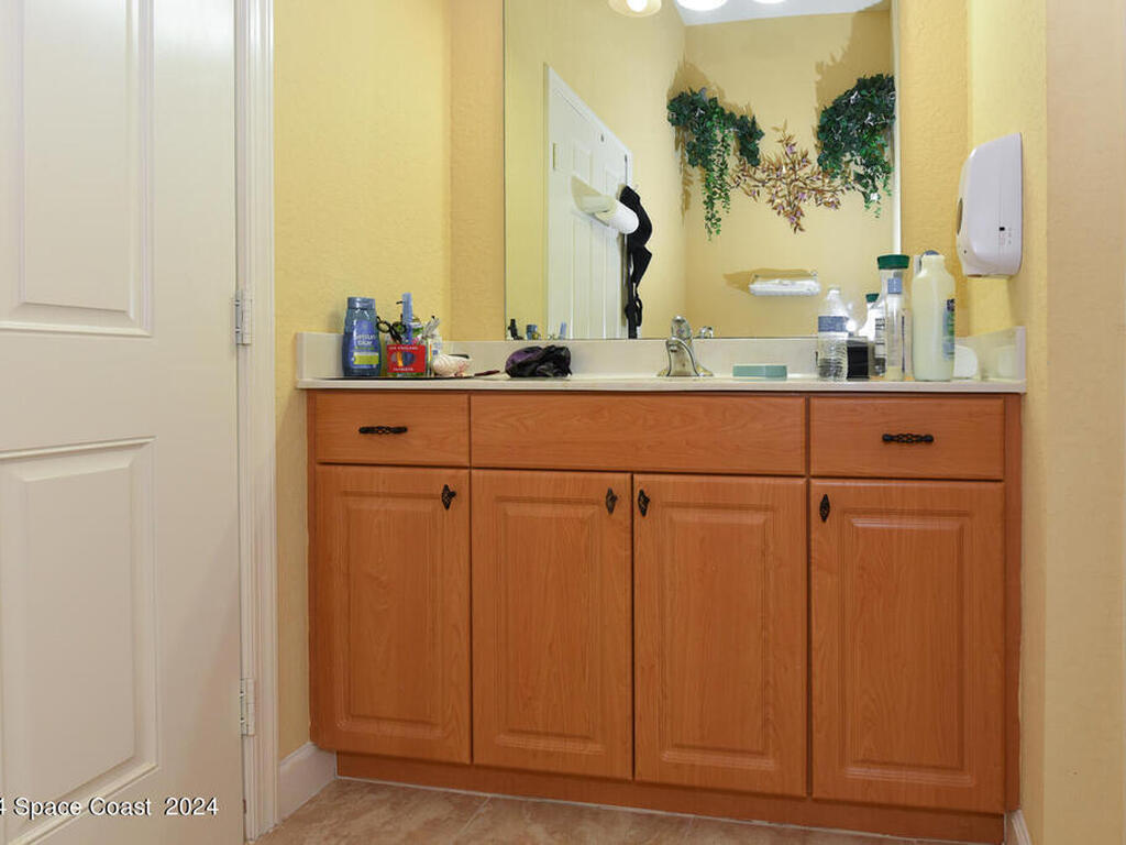 8073 S Indian River S Drive, Fort Pierce, FL 34982