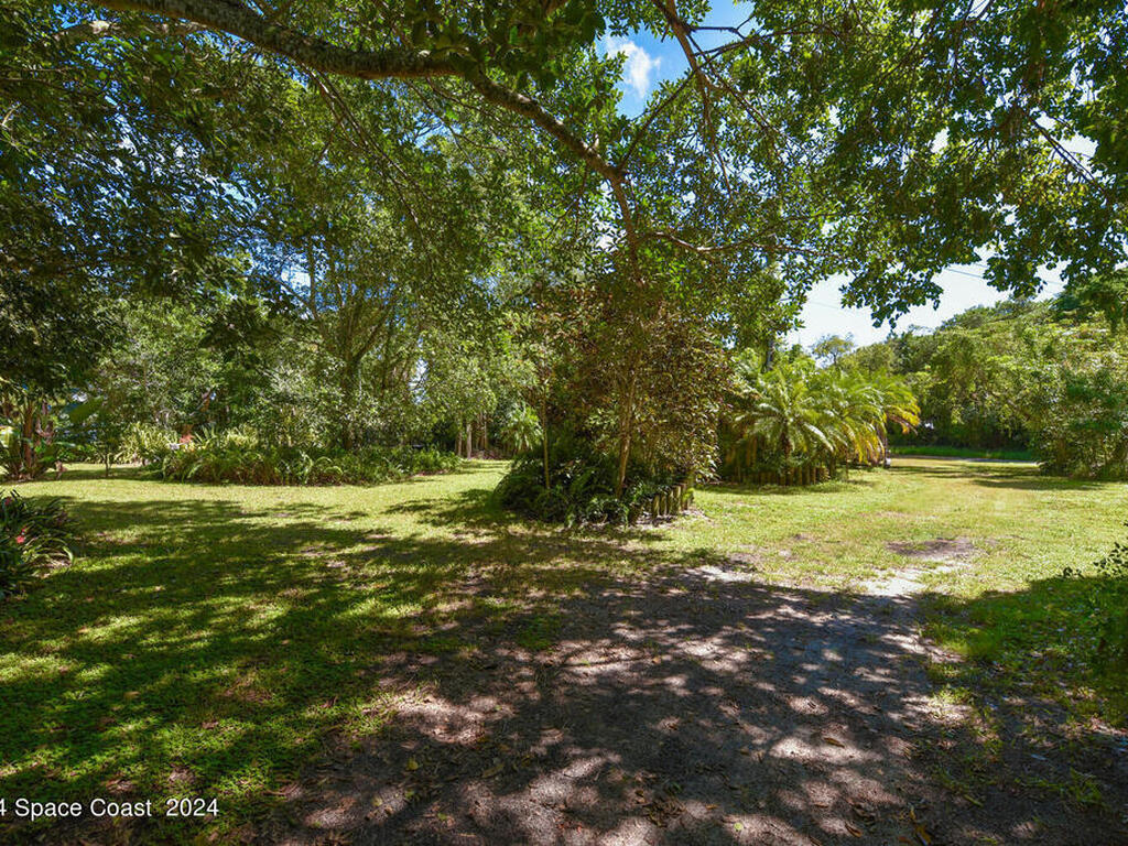 8073 S Indian River S Drive, Fort Pierce, FL 34982