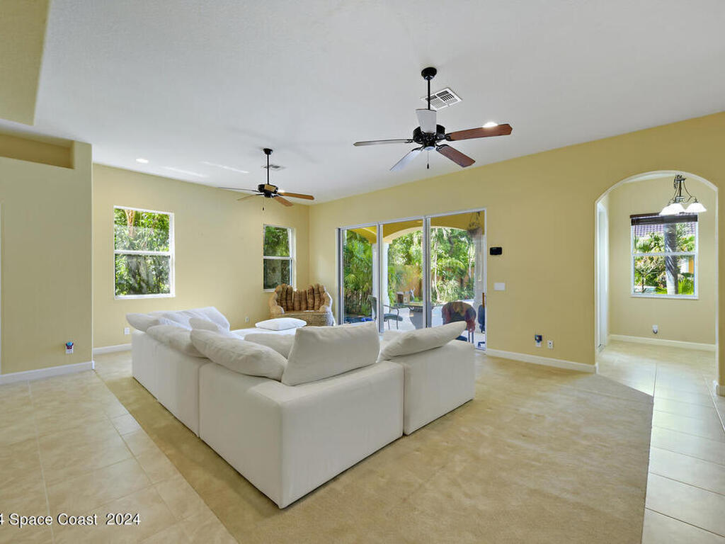 8053 S Indian River Drive, Fort Pierce, FL 34982