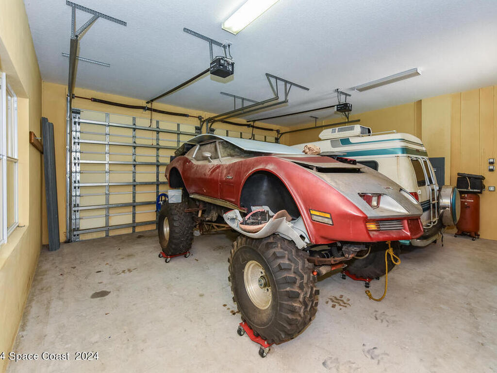 8053 S Indian River Drive, Fort Pierce, FL 34982