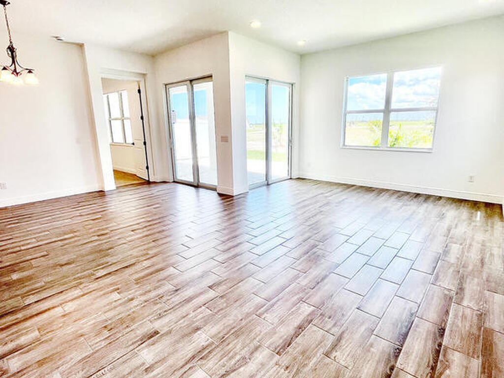 2938 Pangea Circle, Melbourne, FL 32940