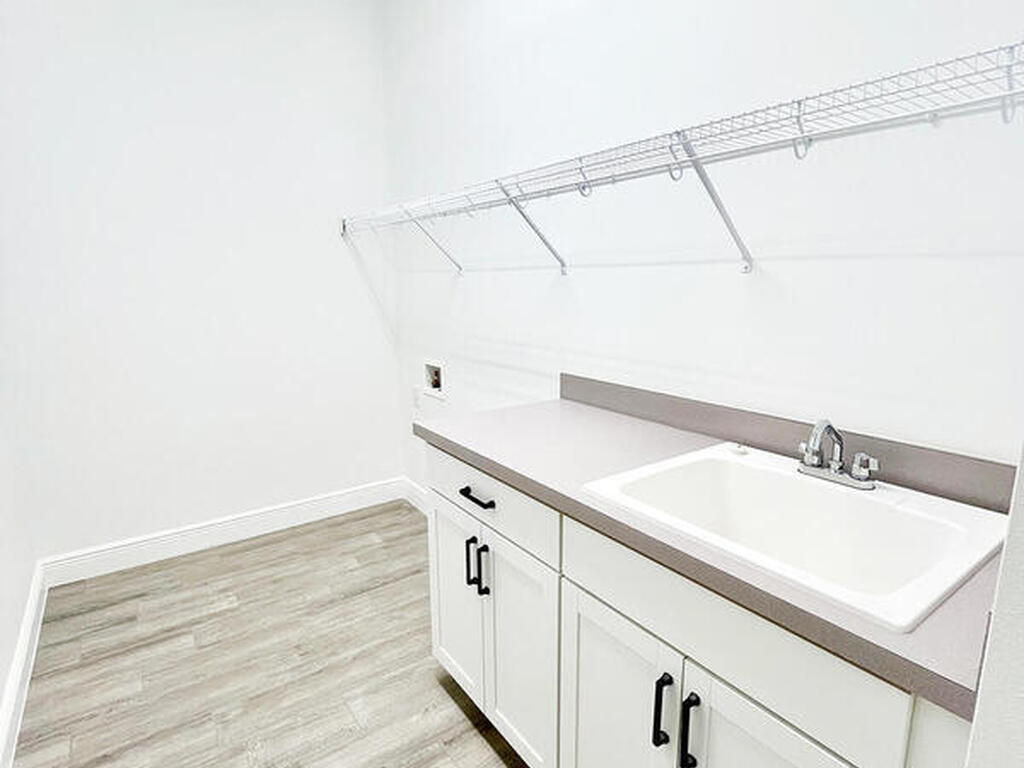 2938 Pangea Circle, Melbourne, FL 32940