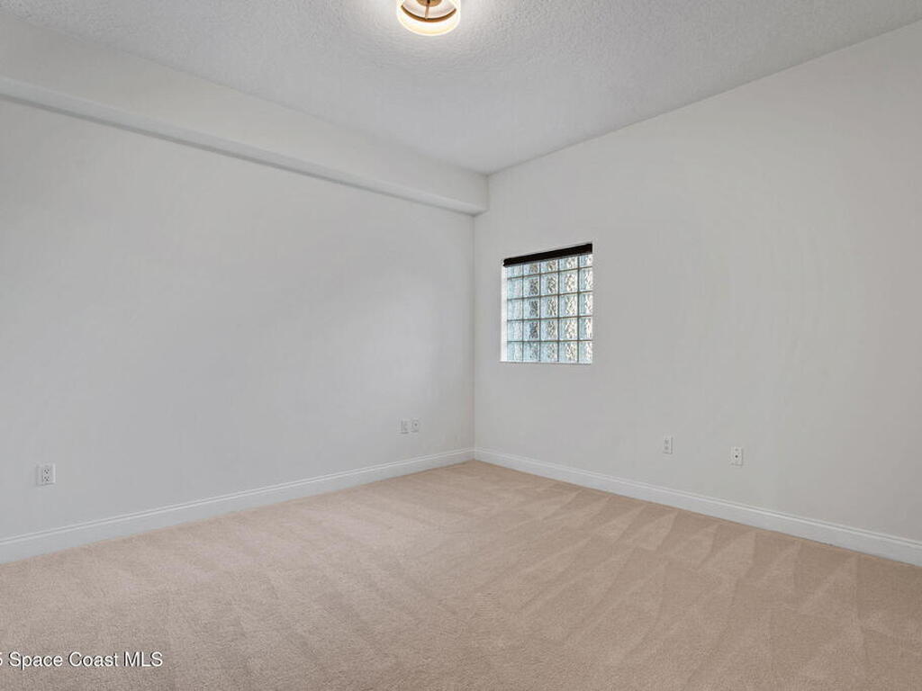 4975 Dixie Hwy, Palm Bay, FL 32905