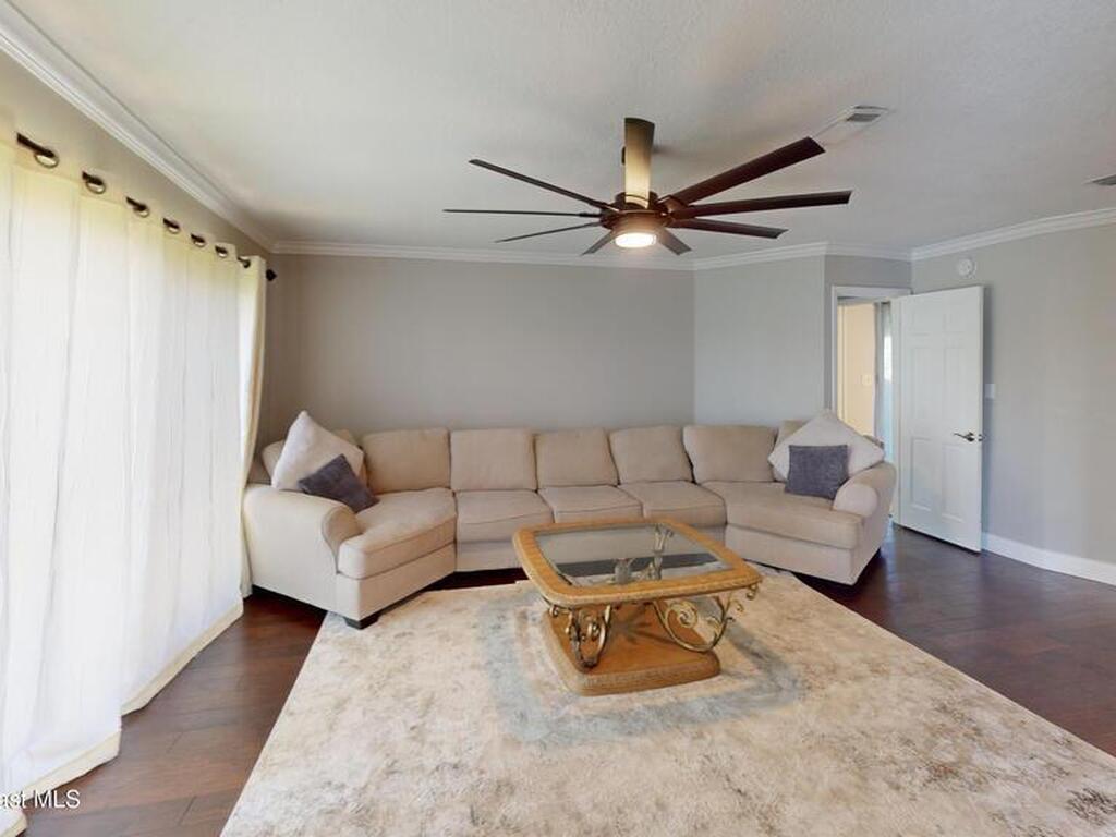 216 Country Club Drive, Suntree, FL 32940