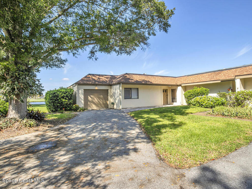 216 Country Club Drive, Suntree, FL 32940