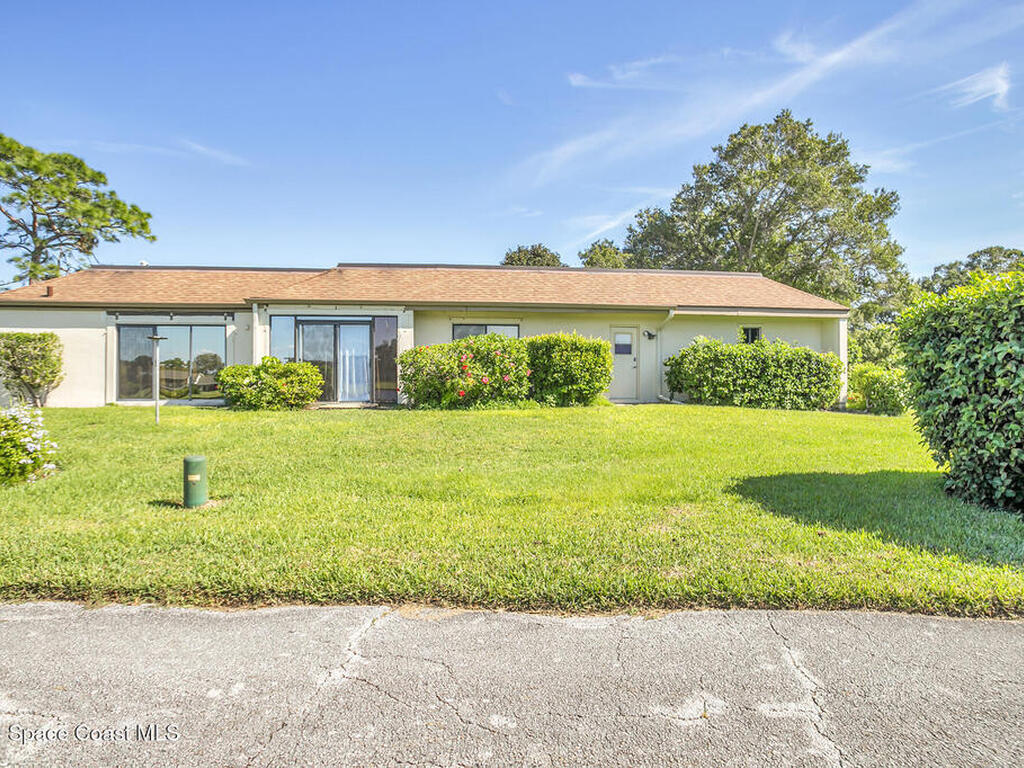 216 Country Club Drive, Suntree, FL 32940