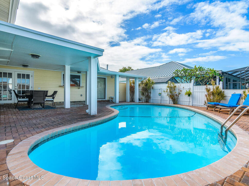 1730 E Central Avenue, Merritt Island, FL 32952