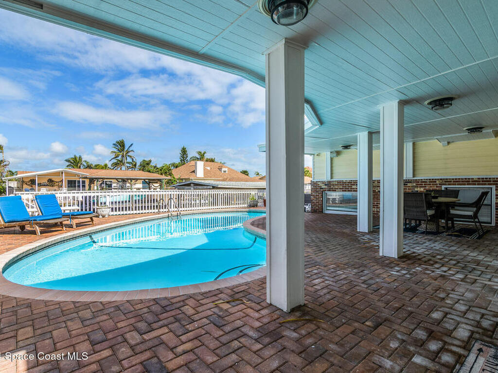 1730 E Central Avenue, Merritt Island, FL 32952