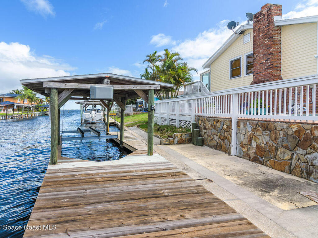 1730 E Central Avenue, Merritt Island, FL 32952