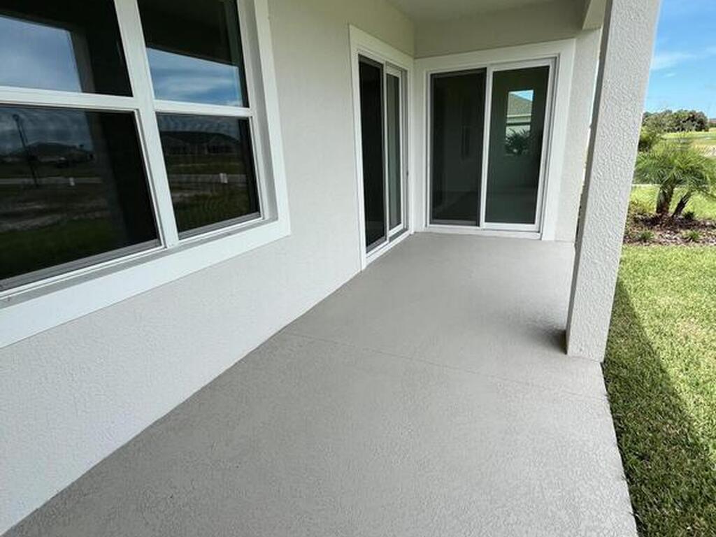 3048 Pangea Circle, Melbourne, FL 32940