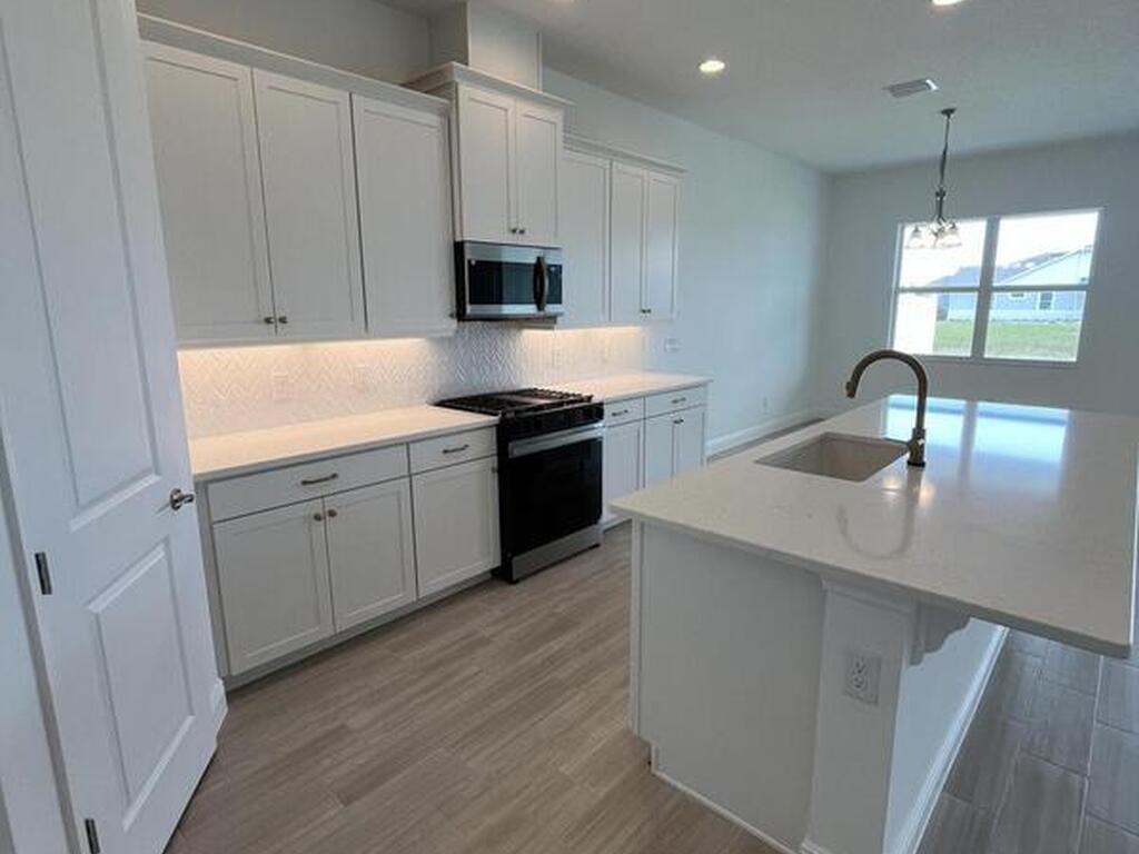 3038 Pangea Circle, Melbourne, FL 32940