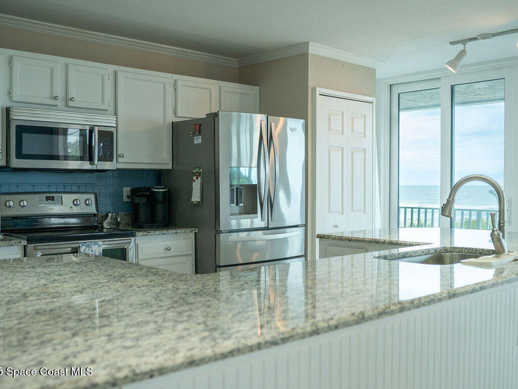 700 Wave Crest Avenue, Indialantic, FL 32903