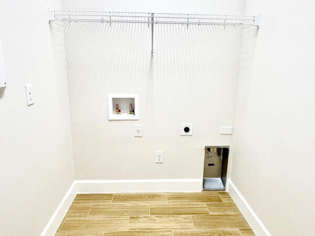 3040 Avalonia Drive, Melbourne, FL 32940