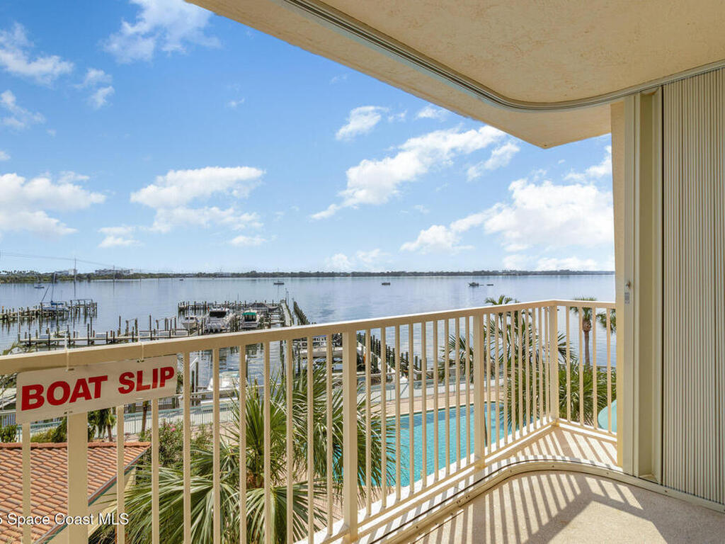 102 Riverside Drive, Cocoa, FL 32922