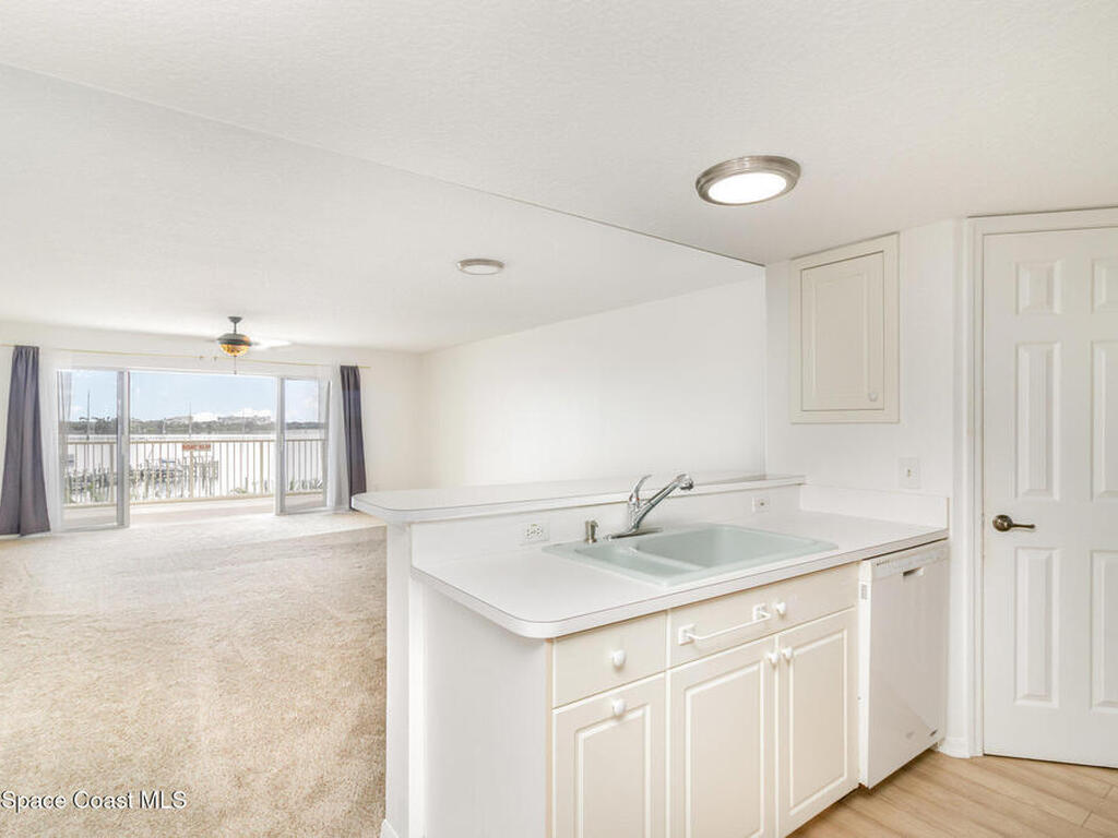 102 Riverside Drive, Cocoa, FL 32922