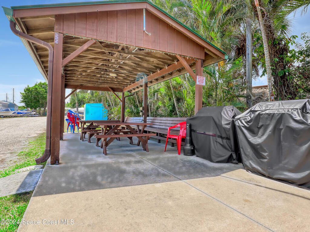 2971 Indian River Drive, Palm Bay, FL 32905