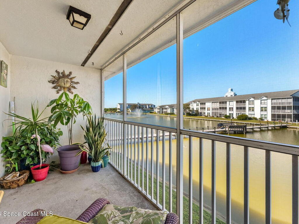 550 S Brevard Avenue, Cocoa Beach, FL 32931