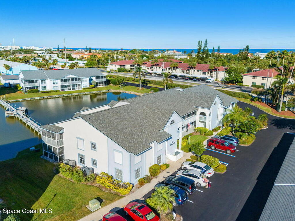 550 S Brevard Avenue, Cocoa Beach, FL 32931