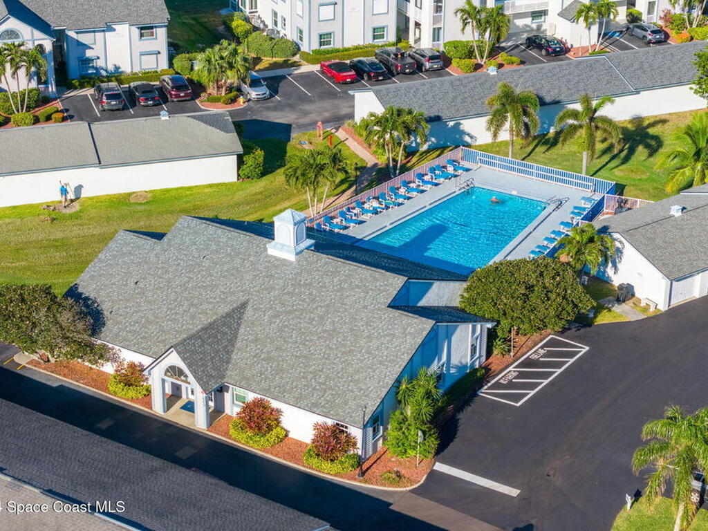 550 S Brevard Avenue, Cocoa Beach, FL 32931