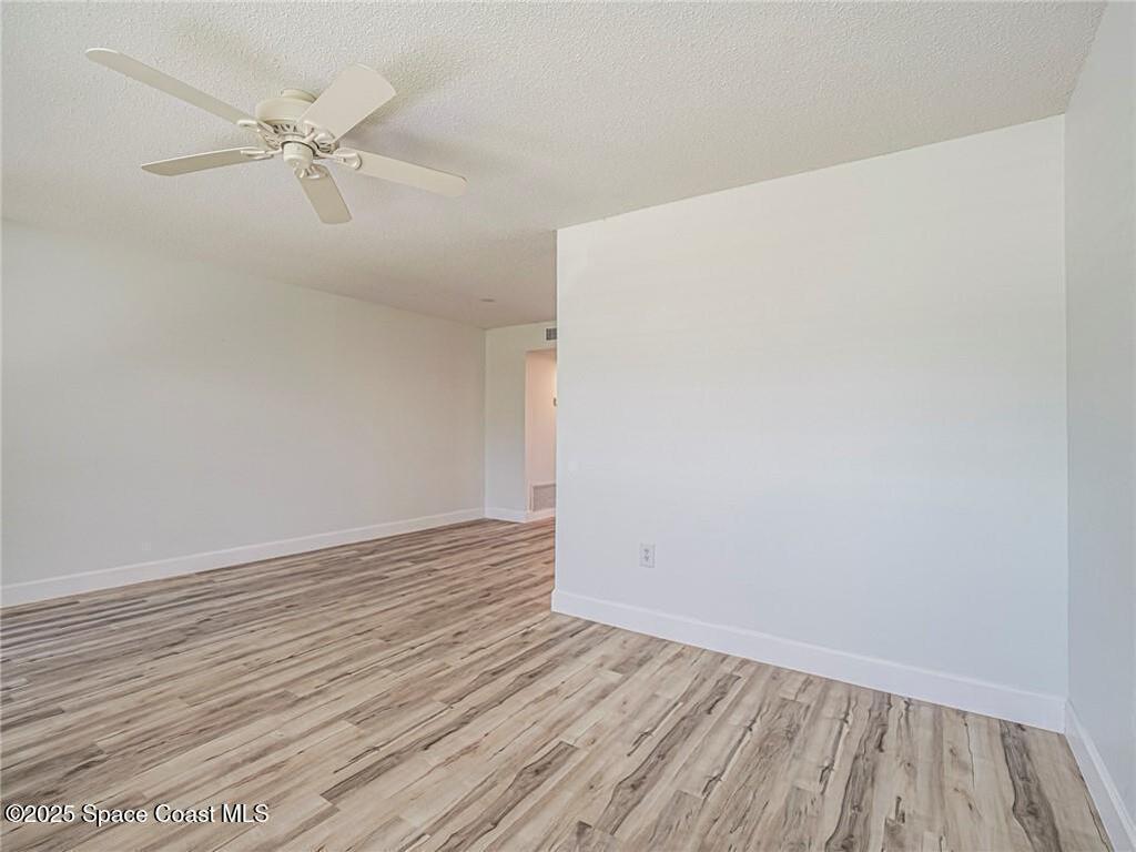 2800 Indian River Boulevard, Vero Beach, FL 32960