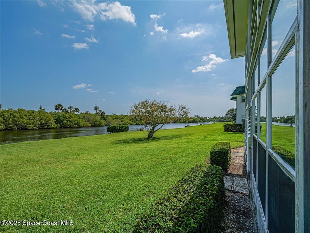 2800 Indian River Boulevard, Vero Beach, FL 32960