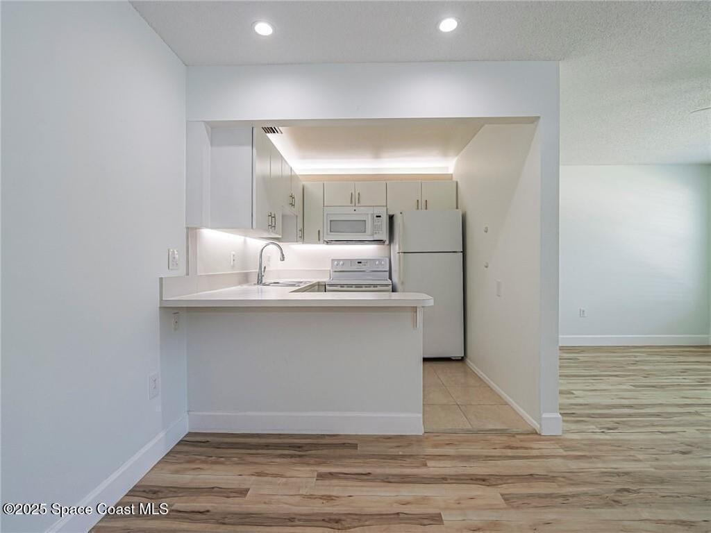 2800 Indian River Boulevard, Vero Beach, FL 32960