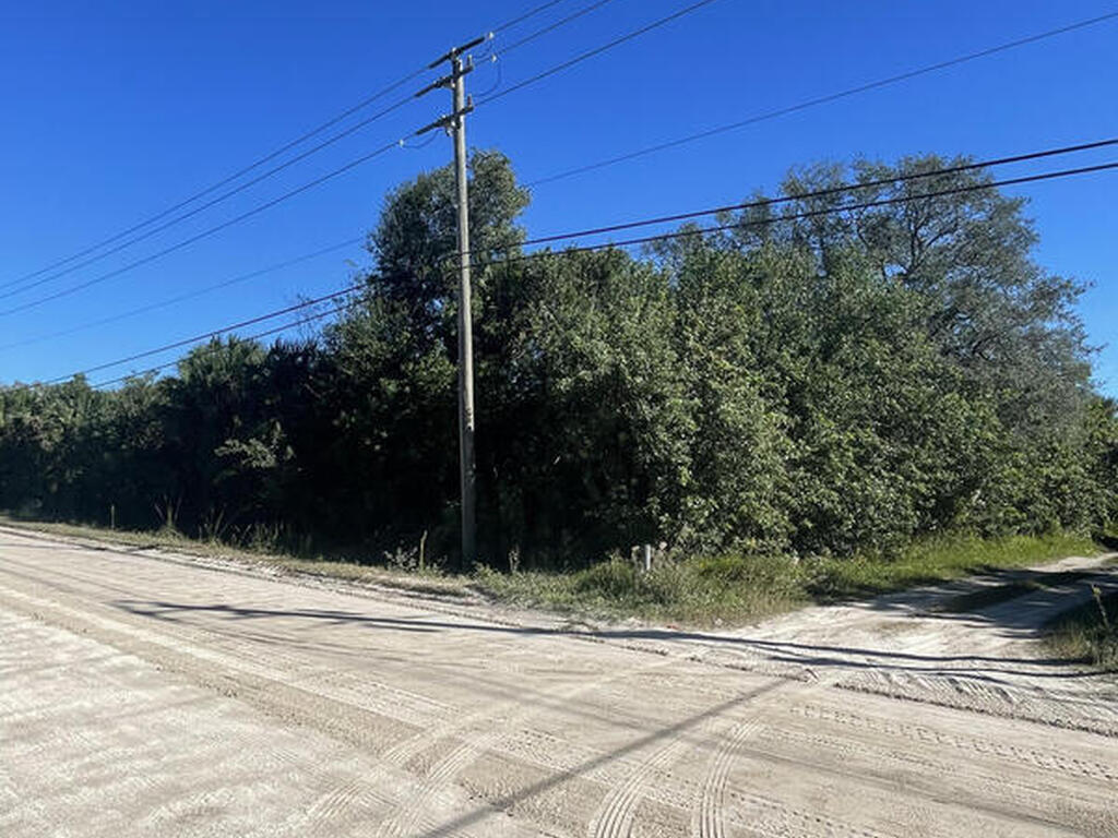 Airboat Avenue, Cocoa, FL 32926