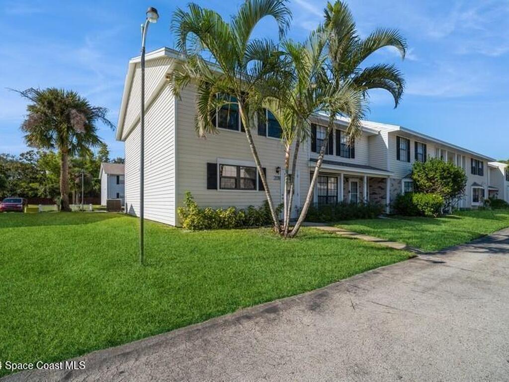 2018 Manor Drive, Palm Bay, FL 32905