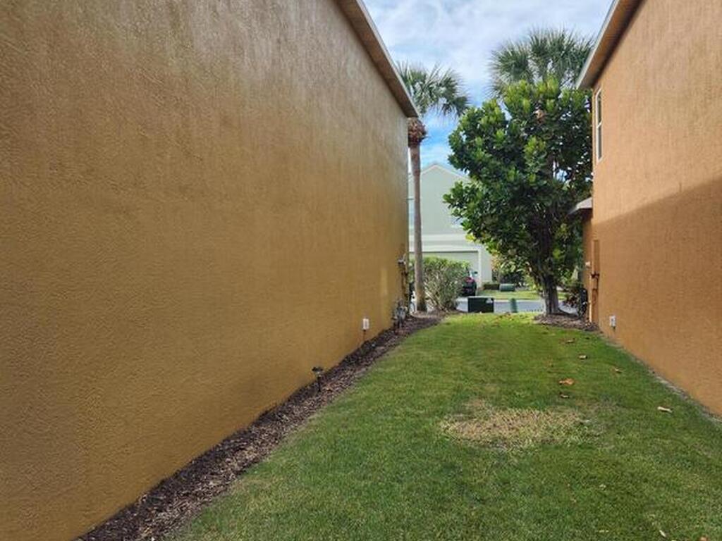 373 Intrepid Way, Indialantic, FL 32903