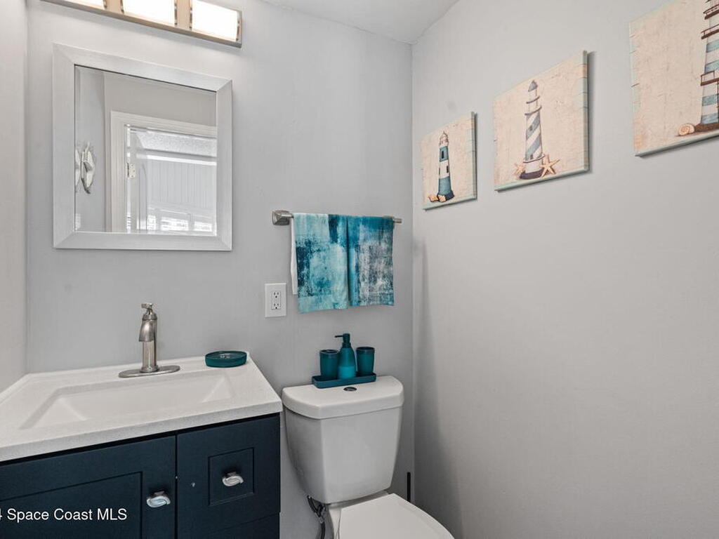 654 Cedar Side Circle, Palm Bay, FL 32905