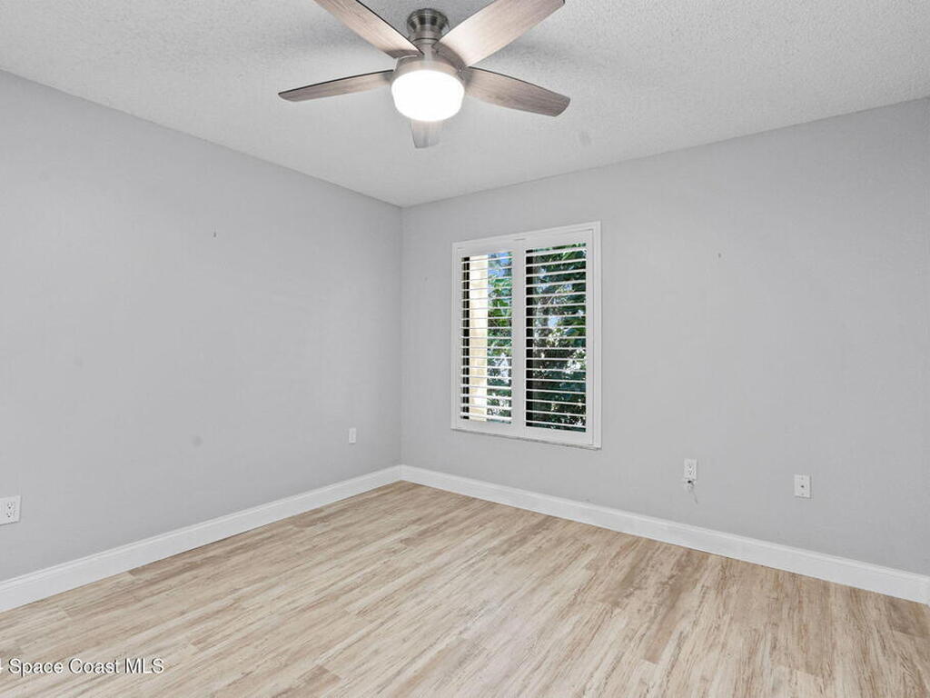 654 Cedar Side Circle, Palm Bay, FL 32905