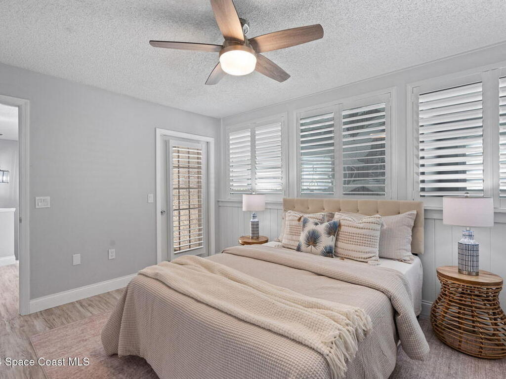 654 Cedar Side Circle, Palm Bay, FL 32905